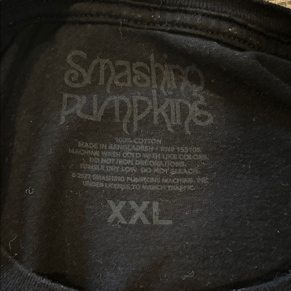 Smashing Pumpkins Black Graphic Tee - Picture 6 of 6